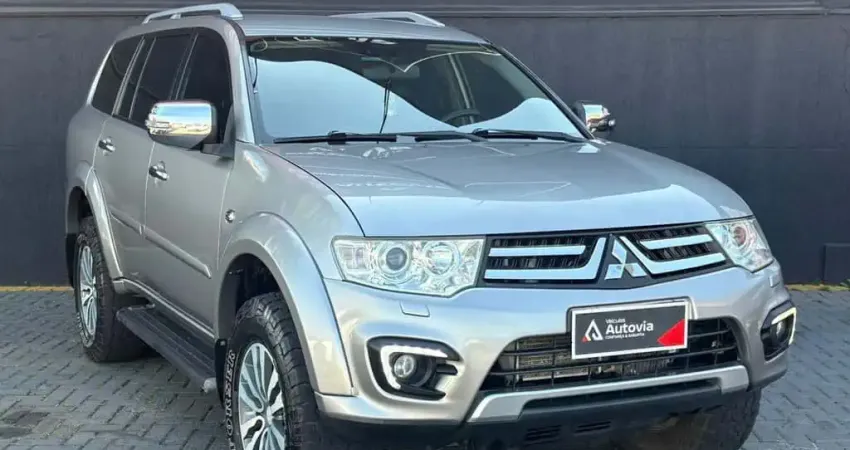 MITSUBISHI PAJERO 4X4 HPE D 2017