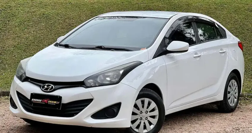 HYUNDAI HB20S 1.0 CONFORT PLUS 12V FLEX 4P MANUAL 2015