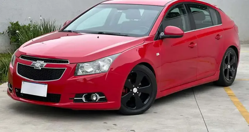 CHEVROLET CRUZE LT HB 2013