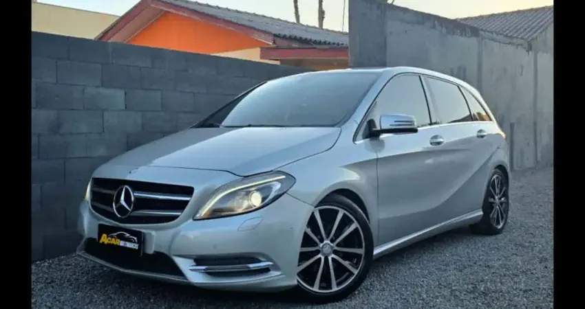 Mercedes-Benz B 200 1.6 SPORT TURBO GASOLINA 4P AUTOMÁTICO