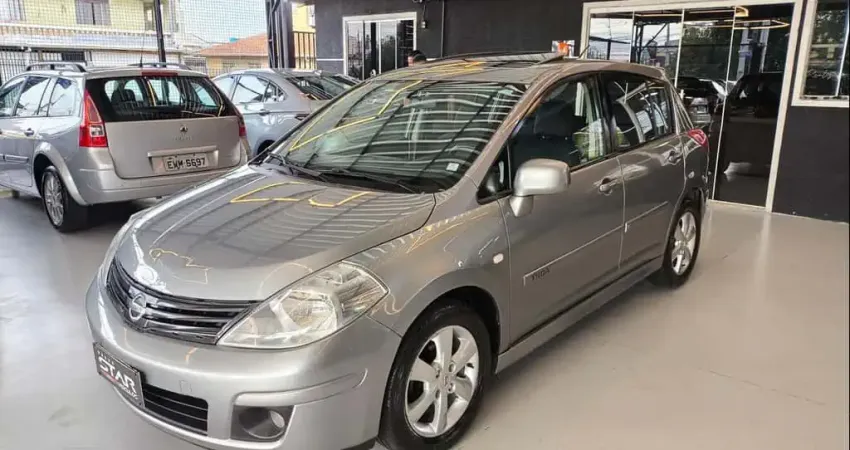 NISSAN  TIIDA 18SL FLEX 2013