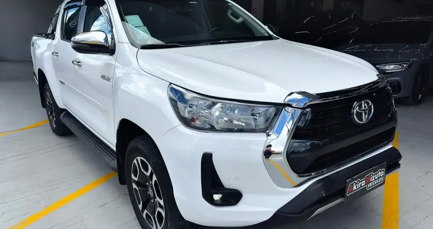 Toyota Hilux SRV 2.8 CD  4x4 Diesel 2023