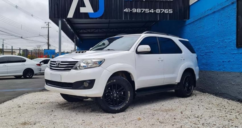 TOYOTA HILUXSW4 SRV4X4 2013