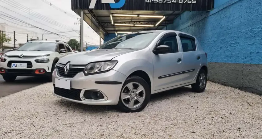 RENAULT SANDERO AUTH 10 2015