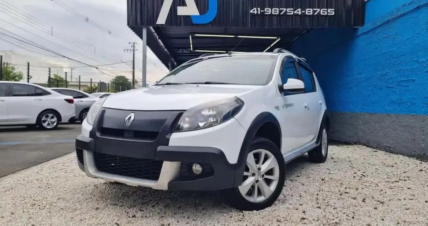 RENAULT SANDERO 1.6 STEPWAY 8V FLEX 4P MANUAL 2014