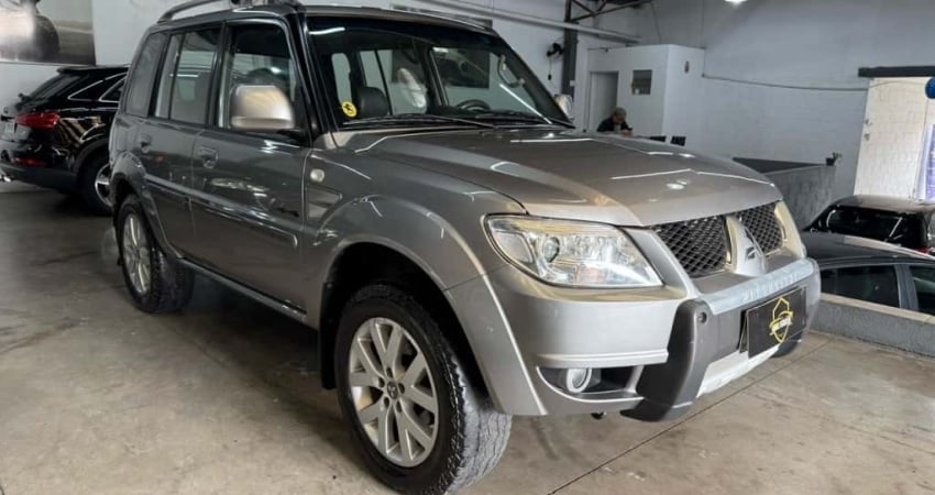 Mitsubishi Pajero tr4 2012 2.0 4x4 16v 140cv flex 4p automático