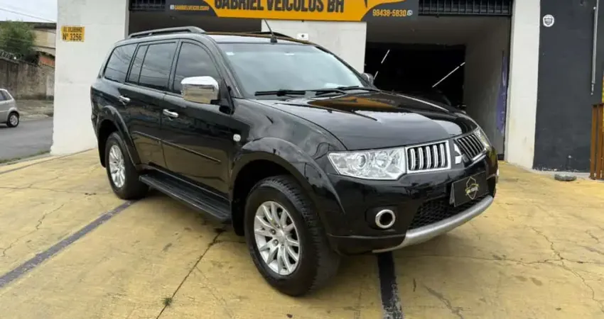 Mitsubishi Pajero dakar 2010 3.2 hpe 4x4 7 lugares 16v turbo intercooler diesel 4p automático