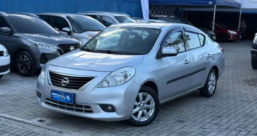 NISSAN VERSA 16SV FLEX 2014
