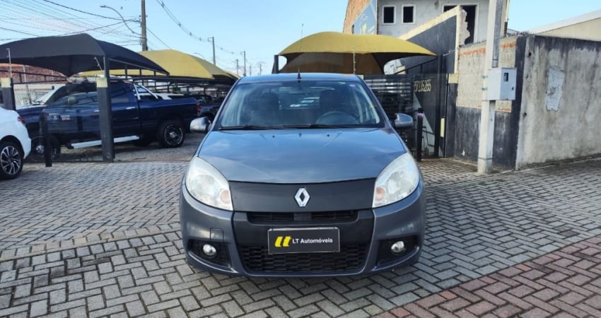 2013 RENAULT SANDERO EXP1016V