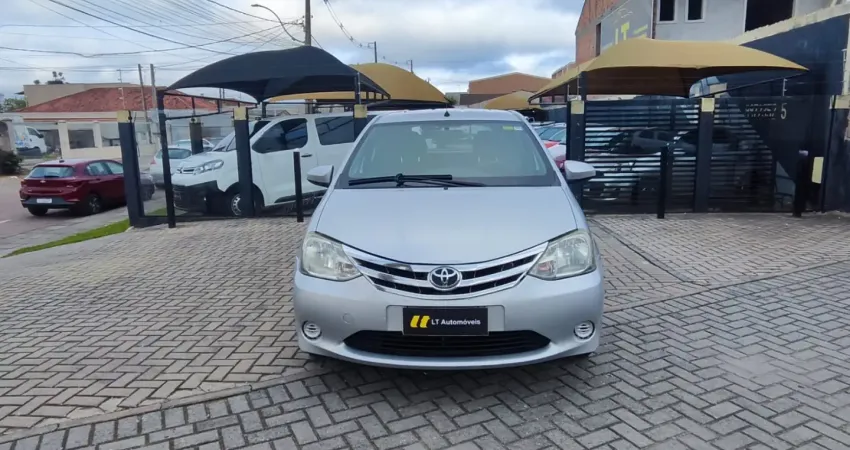 2014 TOYOTA ETIOS HB X