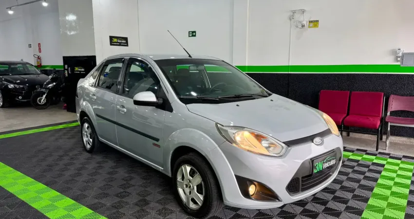 Ford - Fiesta Sedan Class 1.6 8v Flex