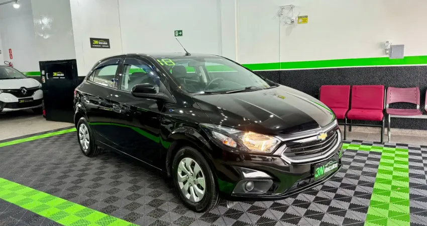 Chevrolet - Onix LT 1.0 8v Flex