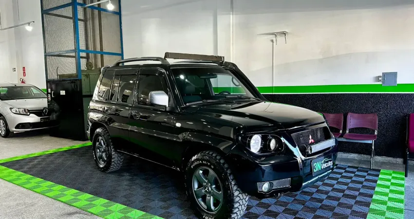 Mitsubishi - Pajero TR4 4x4 2.0 16v Flex