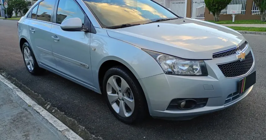 Cruze lt sedan 1.8 automatico