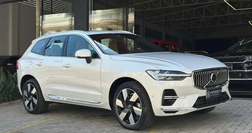 VOLVO XC 60 T-8 ULTRA 2.0 AWD (HÍBRIDO) 2024/2025