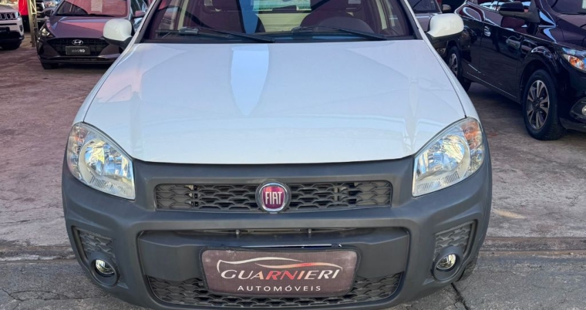 Strada super conservada, com manual e chave reserva, baixo km.