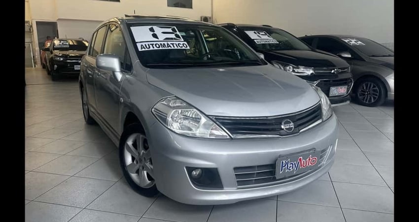 Nissan Tiida Flex Automático
