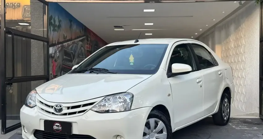 TOYOTA ETIOS XS 2017