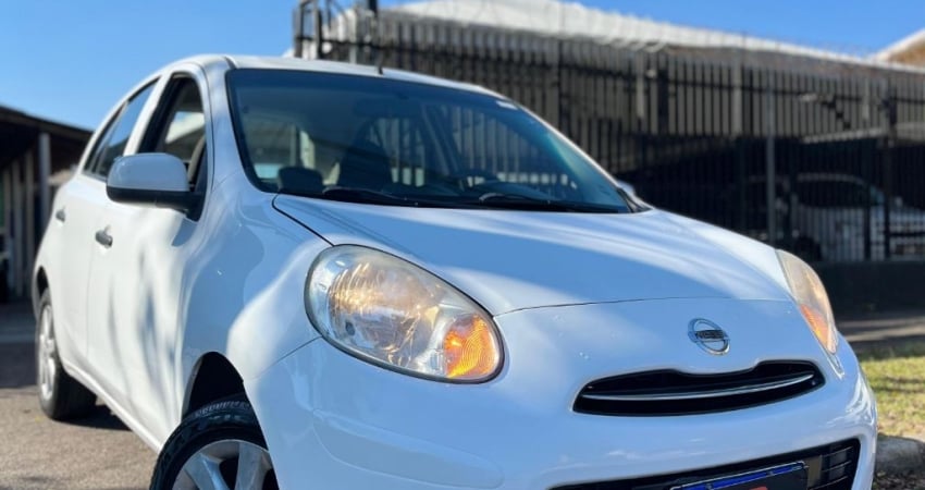 Nissan March  FINANCIA 100%