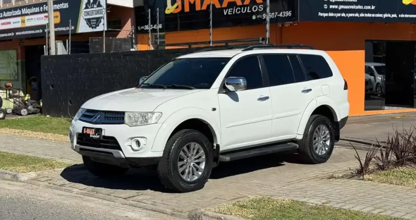 MITSUBISHI PAJERO DAKAR HPE D 2015
