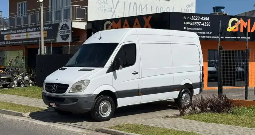 MERCEDES-BENZ 311CDISTREETF 2012