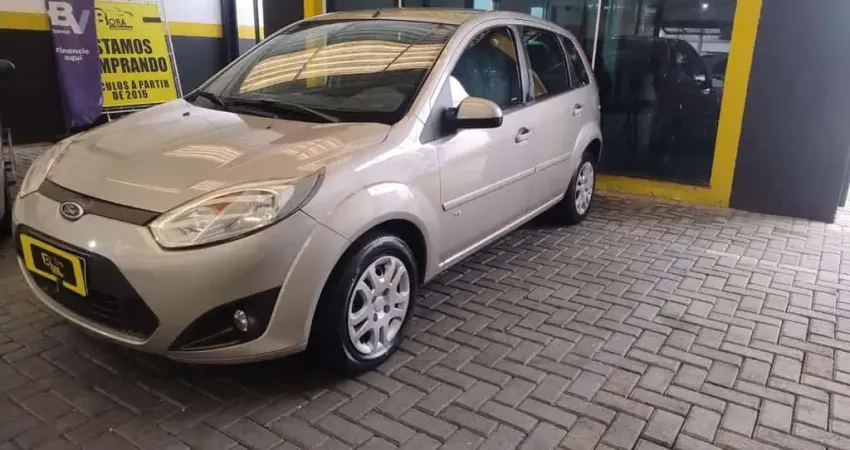 FORD FIESTA 1.6 8V FLEX 2014