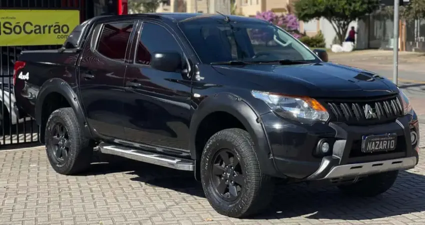 MITSUBISHI L200 TRITON  SPORT OUT GLX 2.4 DISEL MEC 2020