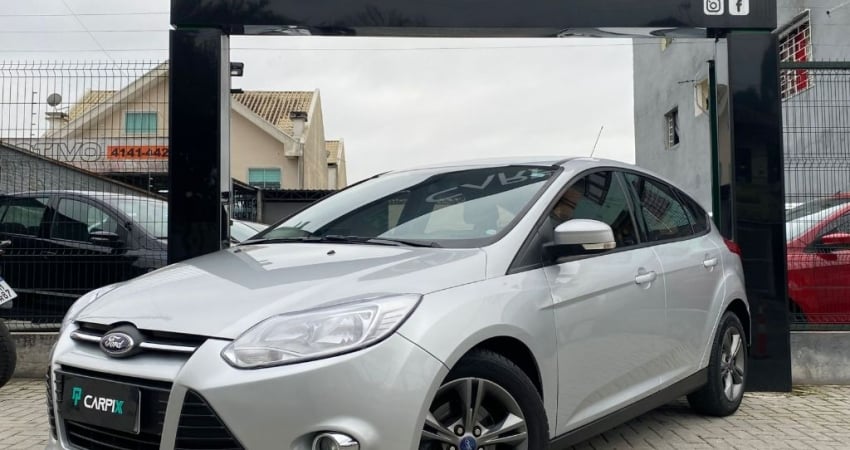 FORD FOCUS HATCH 1.6 16V