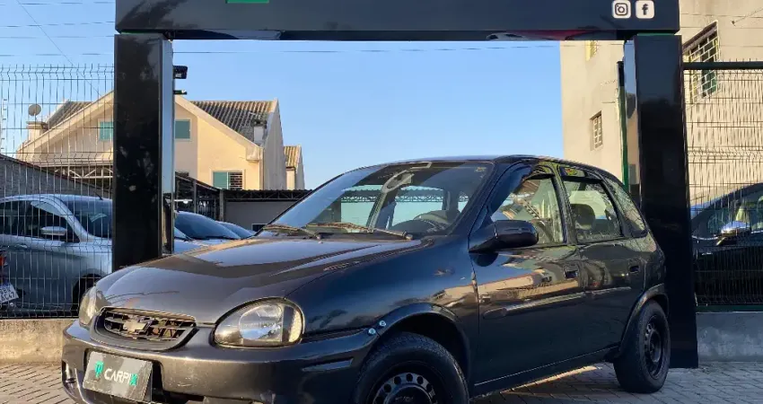 GM -Chevrolet Corsa Sedan Super Milenium 