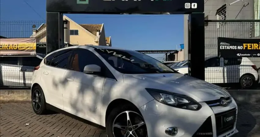 FORD FOCUS 1.6 SE Hatch 16V - 2014/2014