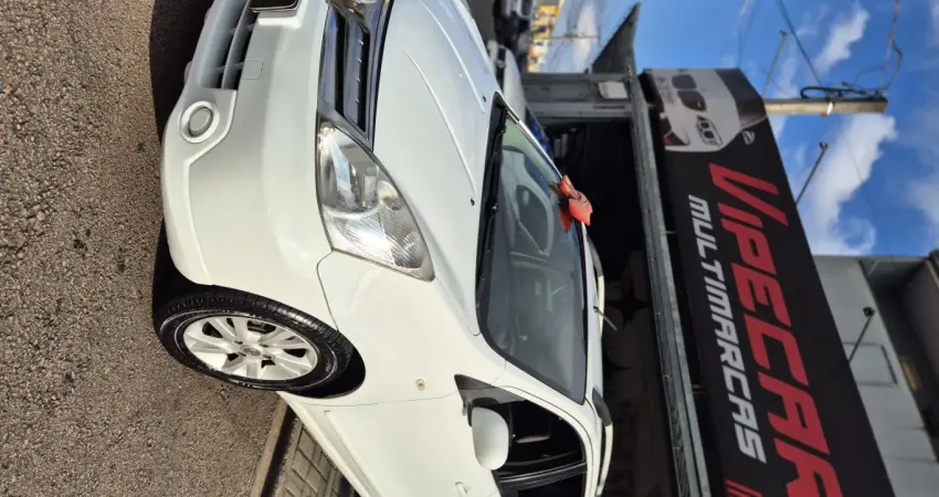 NISSAN LIVINA S 1.8 AUTr444444444444444444444444444444444444444