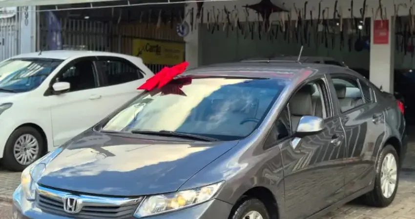 HONDA CIVIC LXS AUTOMATICO COMPLETO COM BANCOS DE  COURO IMPECAVEL