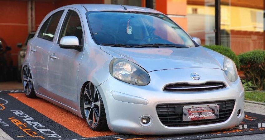  NISSAN MARCH 1.0 S FLEX 2012/2013 – COMPACTO, ECONÔMICO E ESTILOSO! 