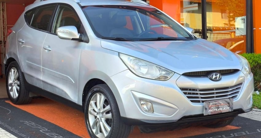  HYUNDAI IX35 2.0 2010/2011 – CONFORTO, ESPAÇO E ROBUSTEZ EM UM SUV COMPLETO! 