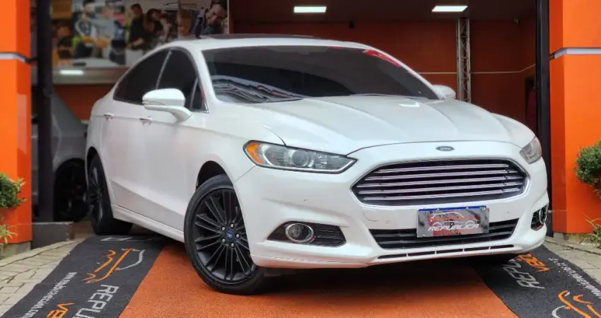 Ford Fusion Titanium 2.0 EcoBoost FWD 2013 – R$ 67.900 Luxo, potência e tecnologia por um excelente 