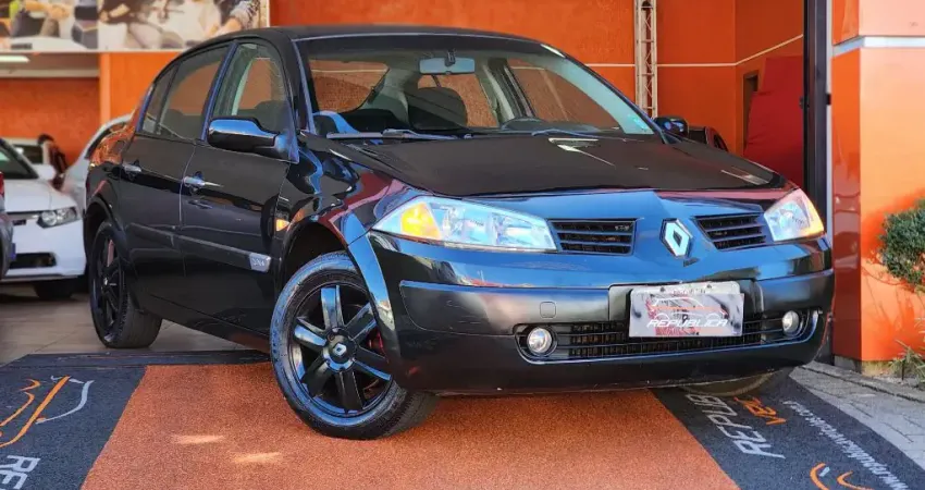  RENAULT MÉGANE DYNAMIQUE 2.0 SEDAN 2008 – COMPLETO E ESPAÇOSO!