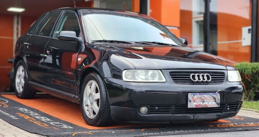  AUDI A3 1.8 2003 – ESTILO, DESEMPENHO E SOFISTICAÇÃO ALEMÃ POR UM EXCELENTE PREÇO! 