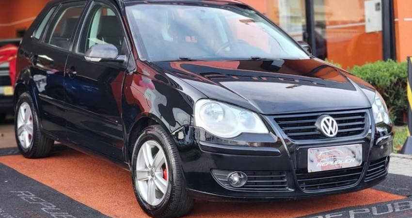 VOLKSWAGEN POLO 1.6 2011 – ECONOMIA, CONFORTO E ESPAÇO! 