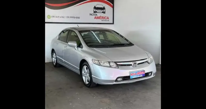 Civic Sedan LXS 1.8 16V Mec. 4p gasolina 