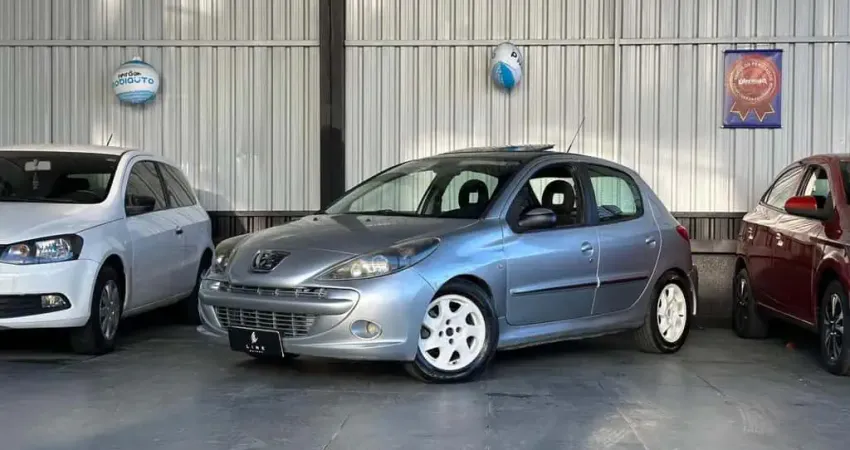 PEUGEOT 207 HATCH QUIKSILVER 1.6 8V FLEX 4P 2013