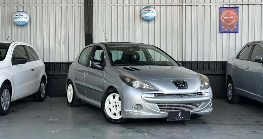 PEUGEOT 207 HATCH QUIKSILVER 1.6 8V FLEX 4P 2013