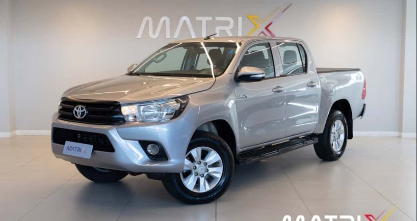 Toyota Hilux CD 4x4 2.8 Diesel Mec.