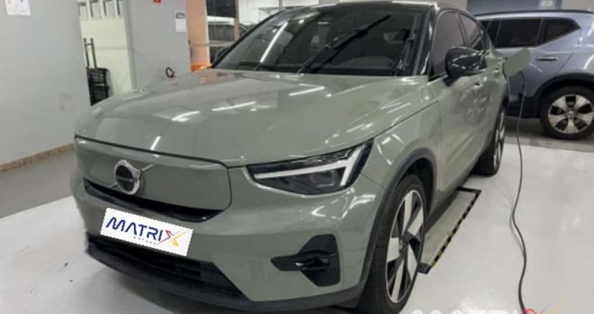 Volvo C40 Pure  (Elétrico)