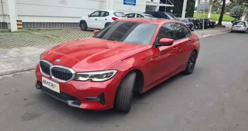 BMW 330i Sport 2.0 TB 16V 4p
