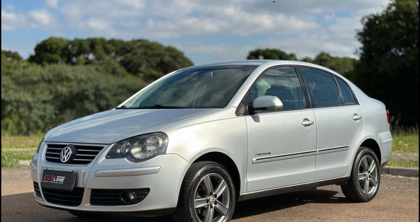 VOLKSWAGEN POLO SEDAN 1.6 8V COMFORTLINE 4P 2012