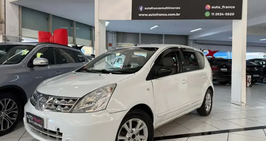 Nissan Livina Flex CVT