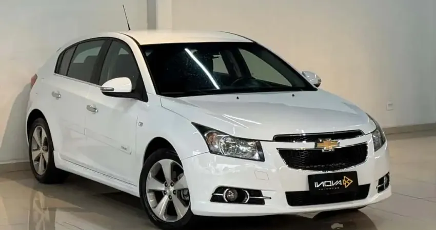 CHEVROLET CRUZE LT HB 2013