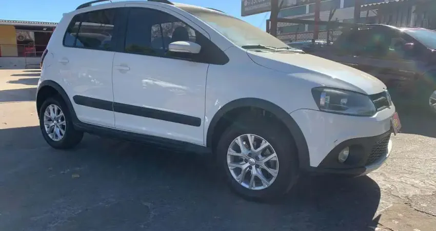 VOLKSWAGEN CROSSFOX GII 2014