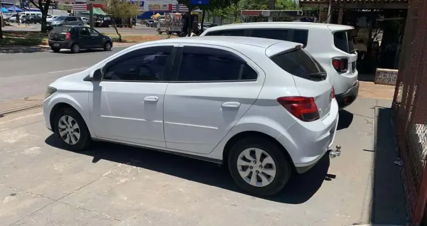 CHEVROLET ONIX 1.4MT LTZ 2015