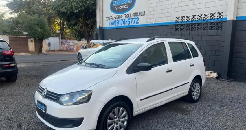 Volkswagen Spacefox 2014 1.6 mi 8v flex 4p manual